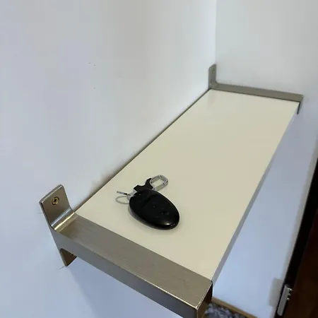 Sunny & Private Parking Apartamento